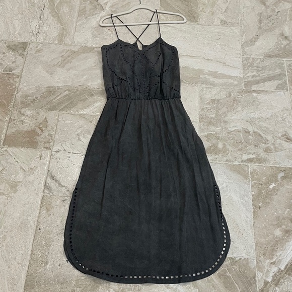 NWT Pampelone Iris Midi Dress Gray w/ Open Back / Embroidered Detail (Size M) - Picture 8 of 10